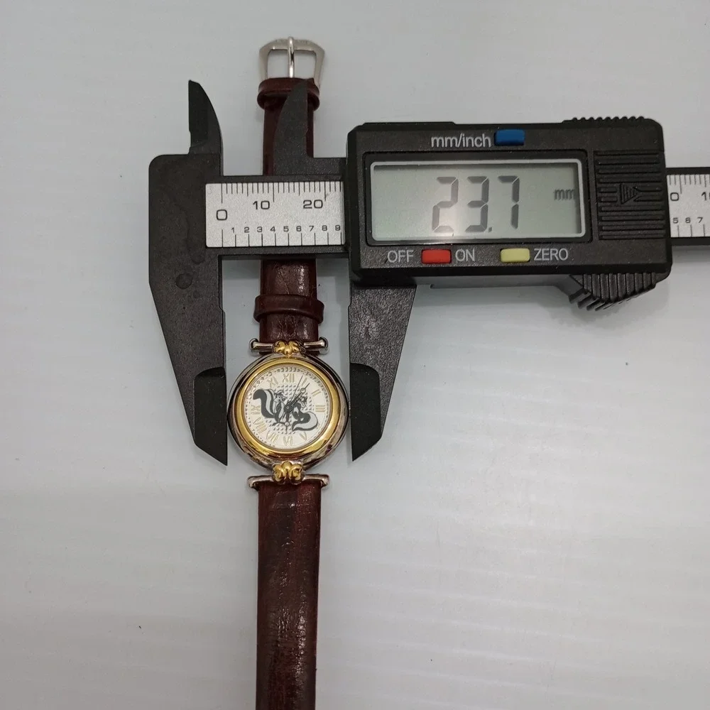 Fossil / Warner Bros fossil warner